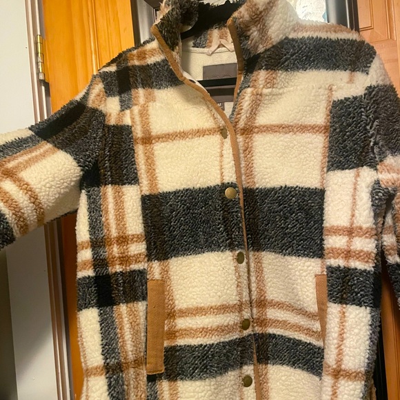 Plaid Sherpa Button Up Coat - Picture 2 of 3